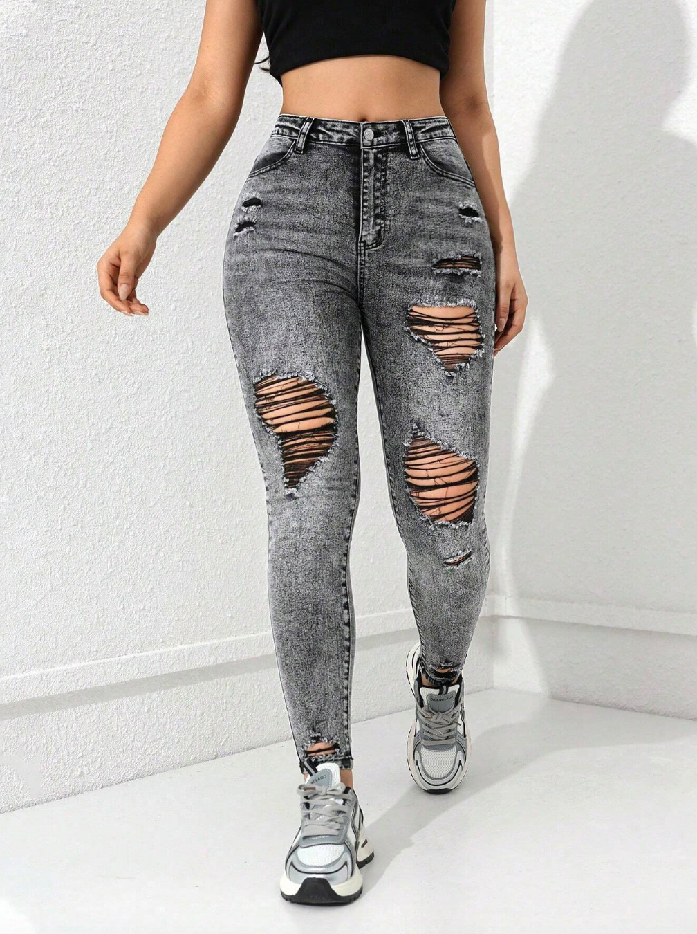 High Waist Ripped Jeans