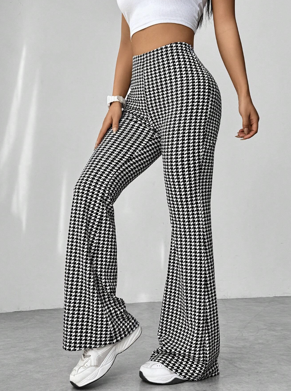 Black And White Houndstooth Pattern Flare Pants