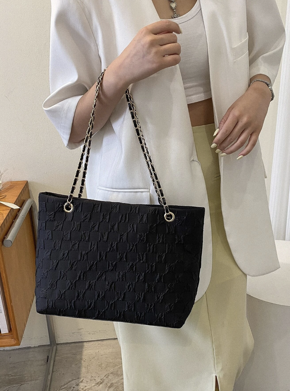 Large Size  Versatile Handbag