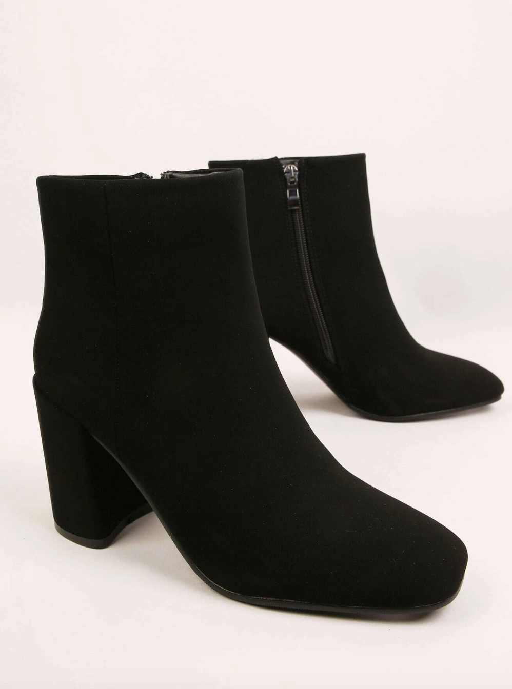 Pointy Toe Chunky Heel Boots