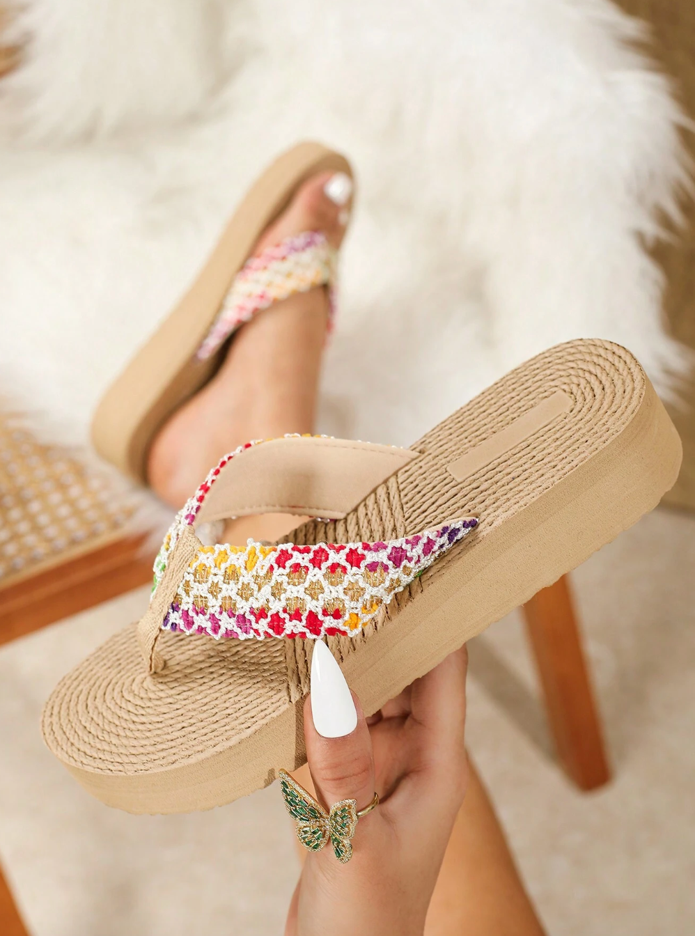 Lightweight Heeled Sandals