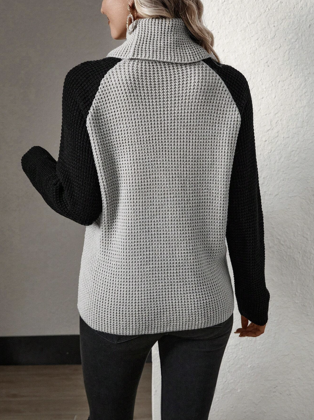 Colorblock Button Front Asymmetrical Hem Sweater