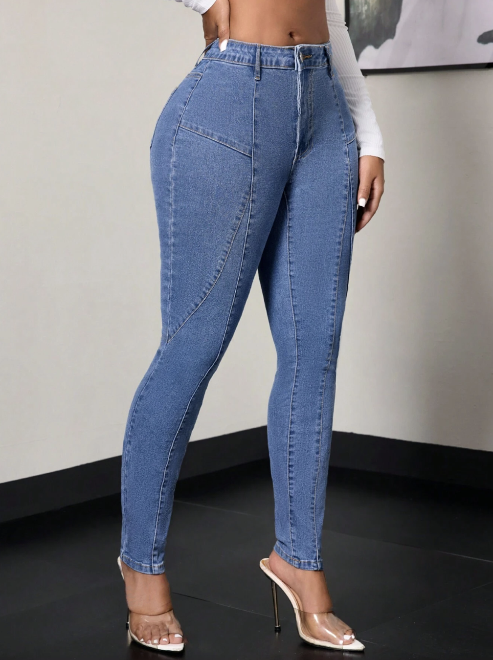 Cut-Out Design Fitted Skinny Mid-Rise Woven Jeans
