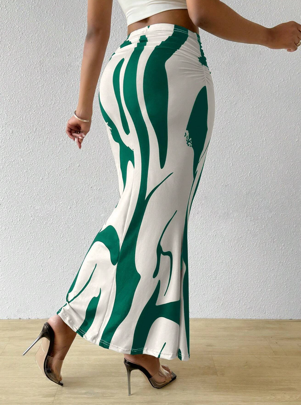 Long Printed Fish Tail Skirt With Waist Pleats