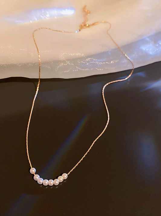 Faux Pearl Decor Necklace