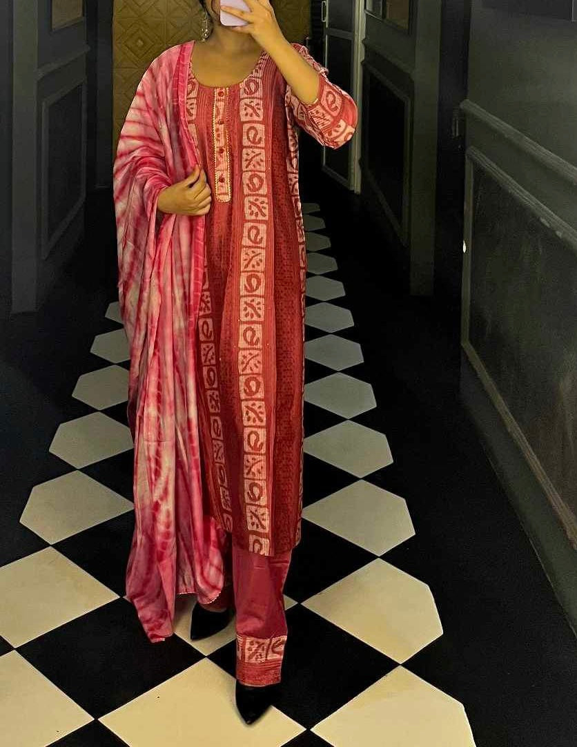 Printed straight kurthaset