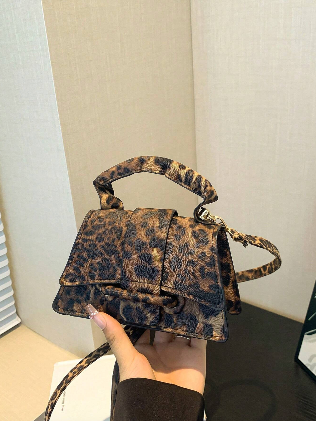 Leopard Print Fashionable Mini Versatile Handbag