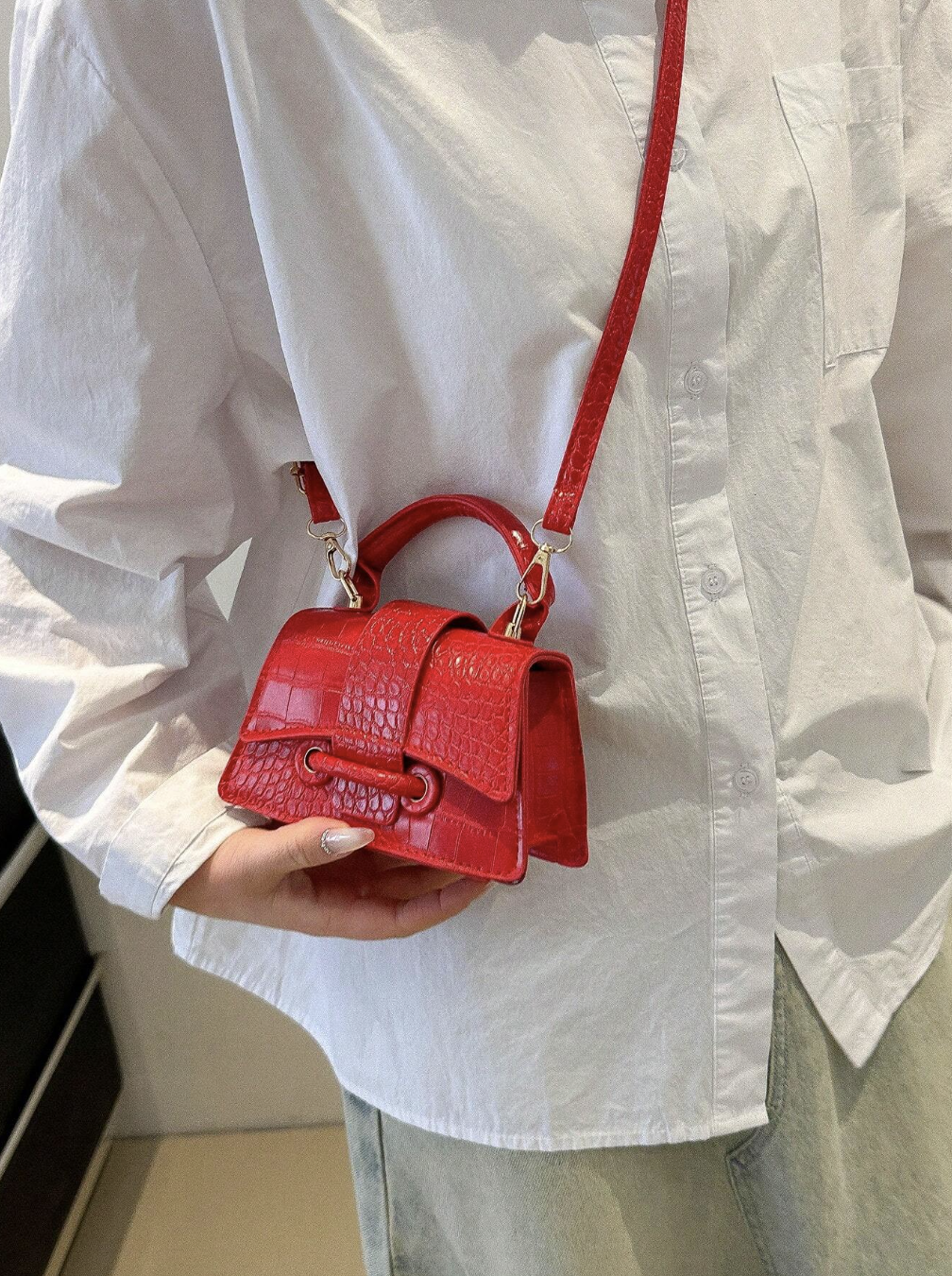 Fashionable Mini Versatile Handbag