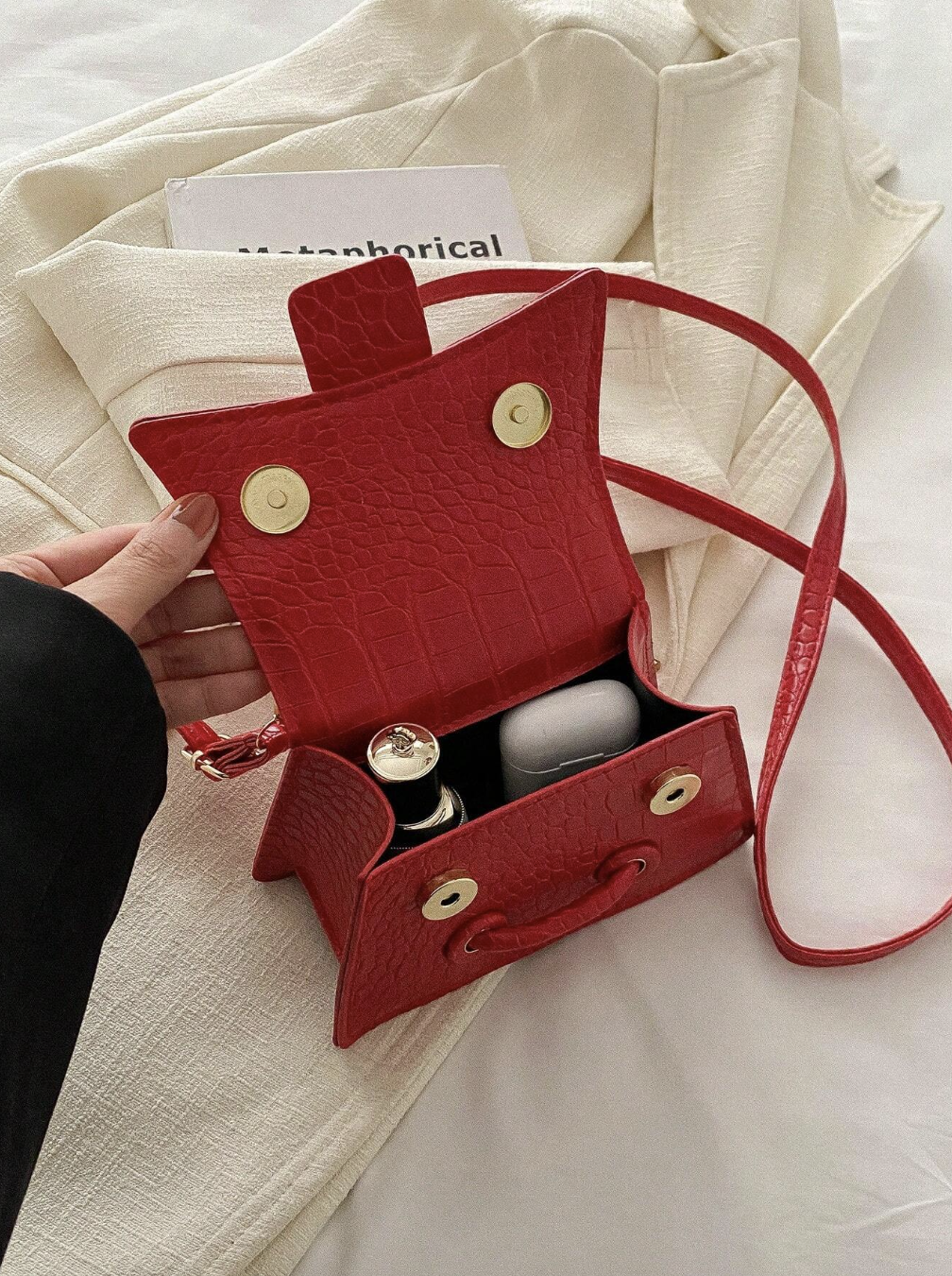 Fashionable Mini Versatile Handbag