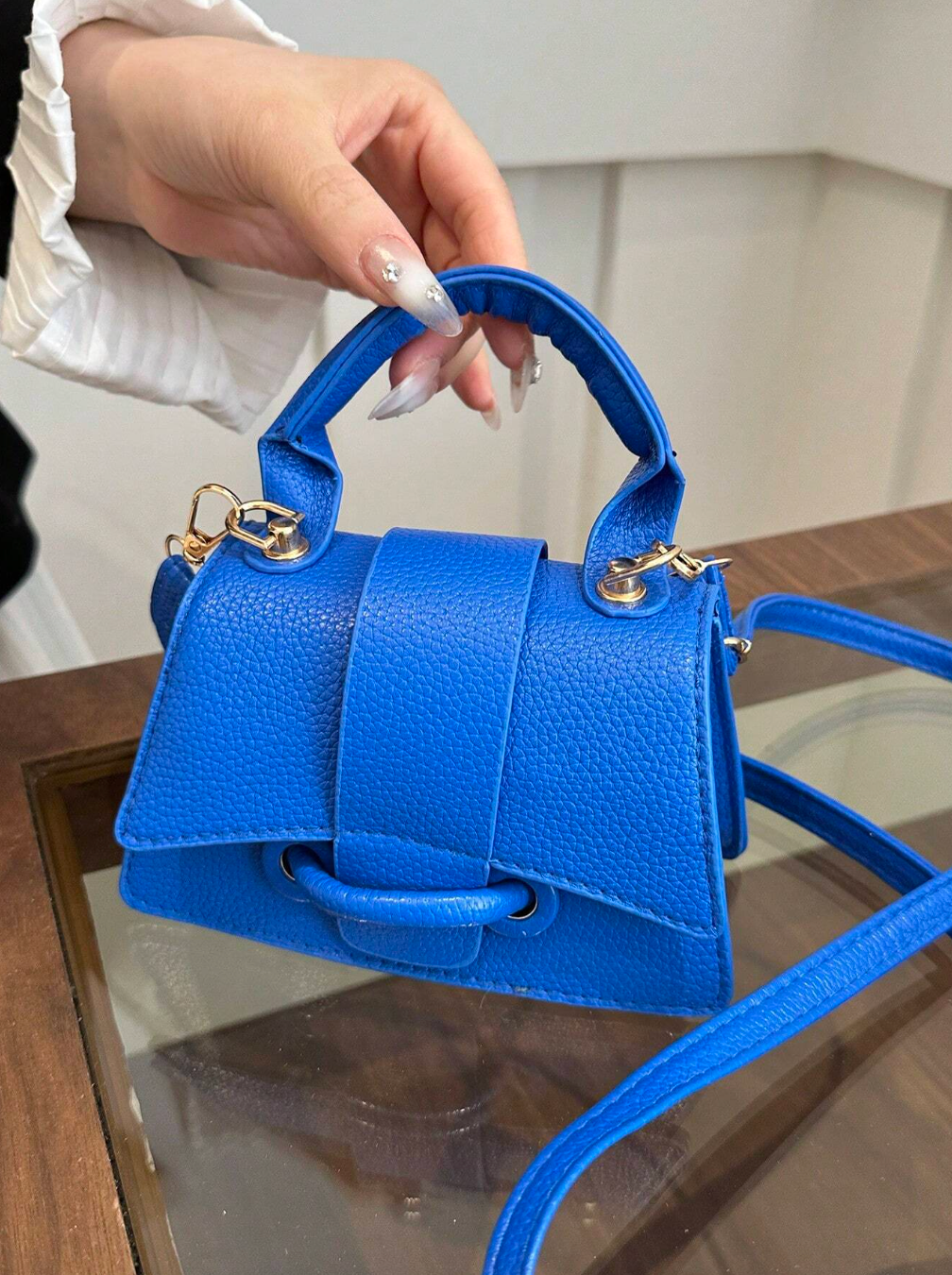 Fashionable Mini Versatile Handbag