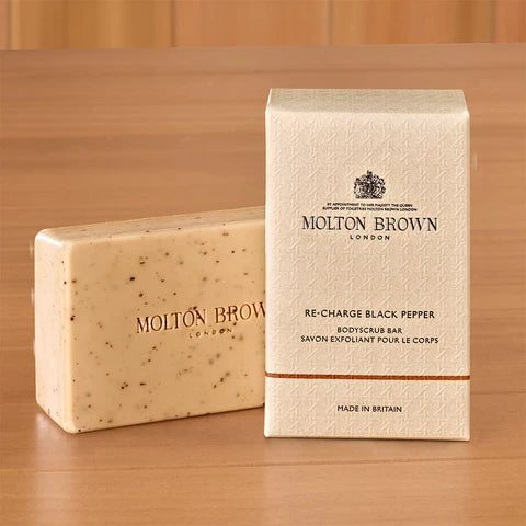Re-charge Black Pepper Bodyscrub Bar By Molton Brown