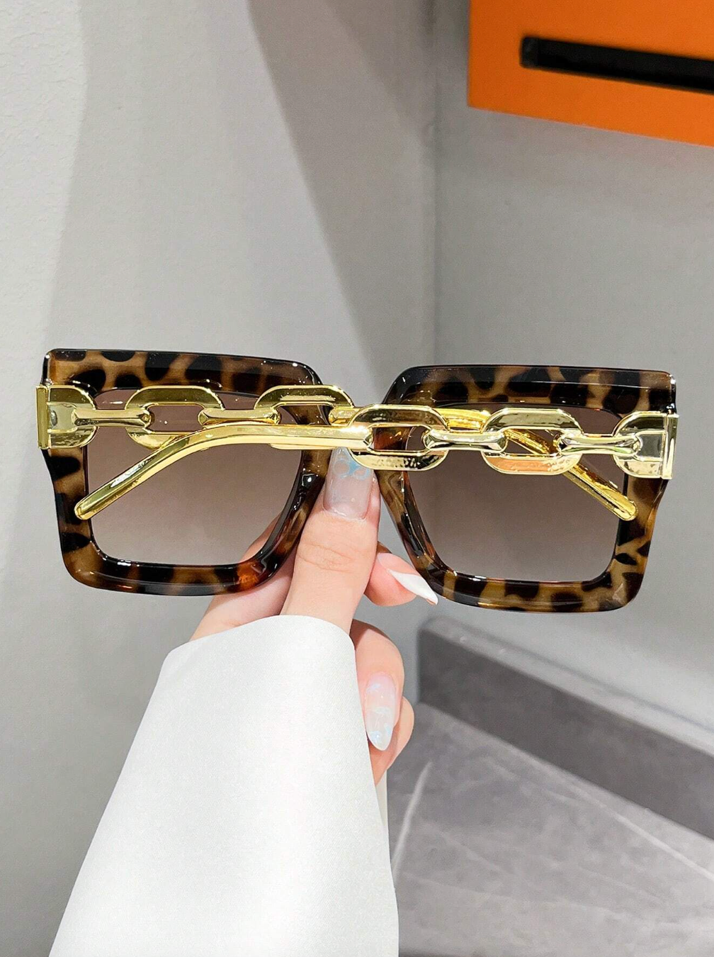 Plastic Frame Leopard Print Square Fashion Sunglasses