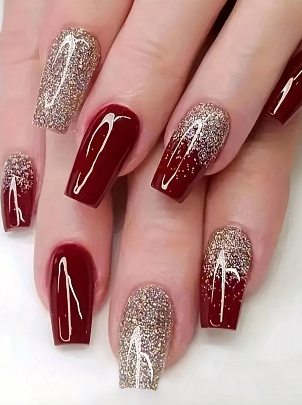 24pcs Coffin Square Press On Elegant Burgundy Glitter Fake Nails