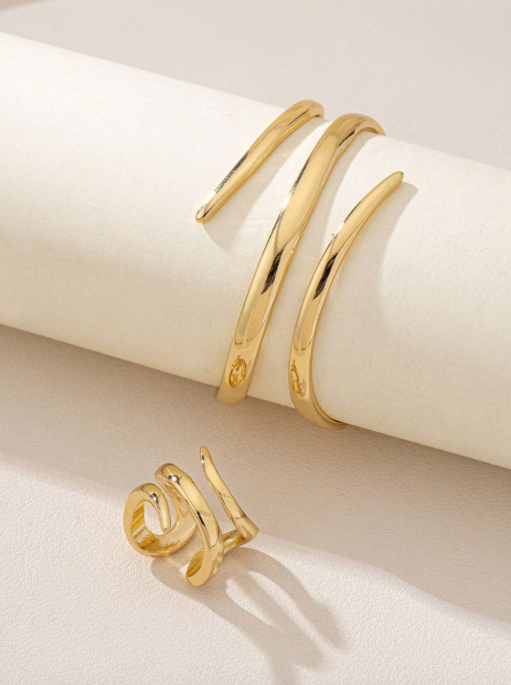 One Geometric Line Gold Bracelet And One Geometric Line Thick Ring Set